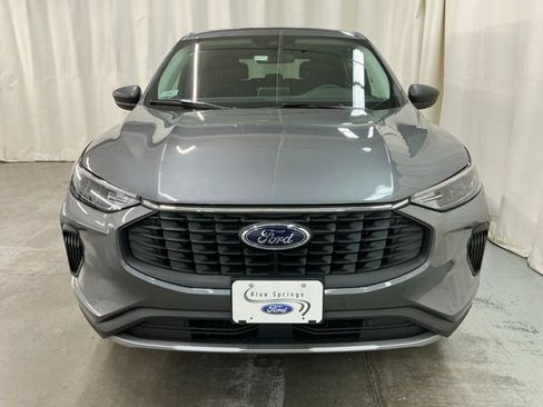 New 2026 Ford Escape Active w/ Cold Weather Package image 9