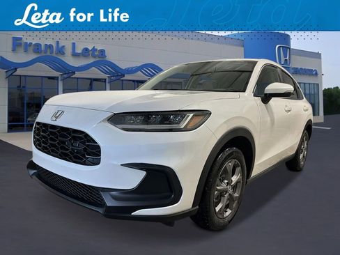 New 2026 Honda HR-V LX image 1