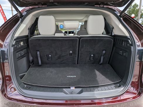 Certified 2024 MAZDA CX-90 Plug-In Hybrid w/ Premium Plus AWD/4WD image 13