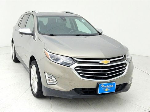 Certified 2019 Chevrolet Equinox Premier image 9