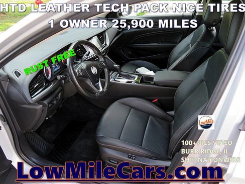 Used 2018 Buick Regal Essence w/ Driver Confidence Package #1 FWD image 3