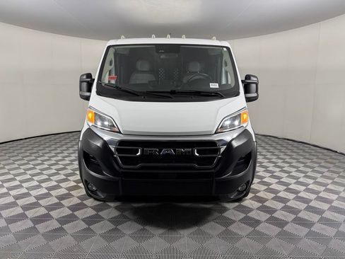 Used 2025 RAM ProMaster 2500 w/ U-Haul Equipment Group FWD image 5