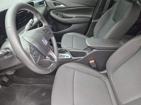 Used 2025 Buick Encore GX Preferred image 15