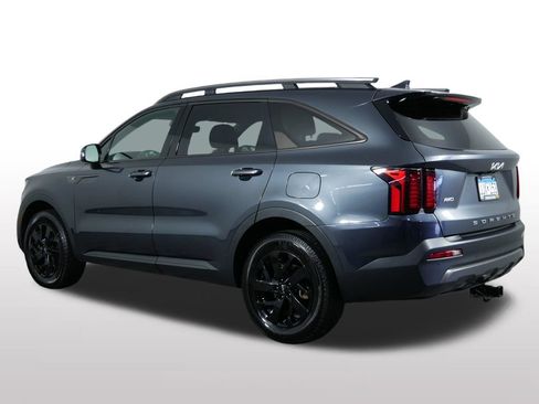 Certified 2022 Kia Sorento S AWD/4WD image 8