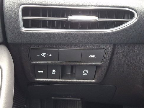 Used 2023 Hyundai Sonata SEL image 23