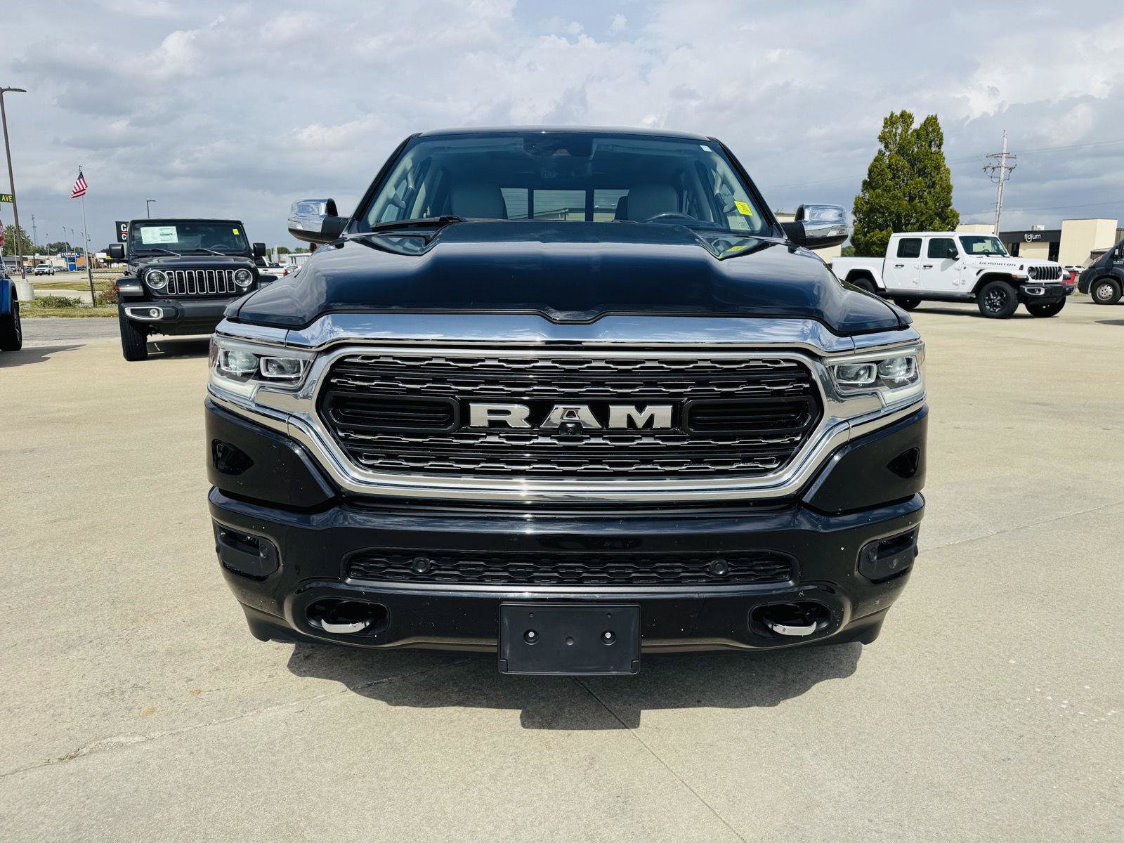 Used 2022 RAM 1500 Limited AWD/4WD image 46