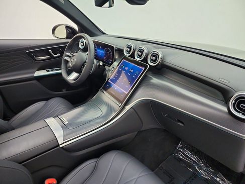 Used 2023 Mercedes-Benz GLC 300 image 21