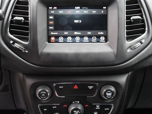 Used 2019 Jeep Compass Latitude w/ Popular Equipment Group image 19