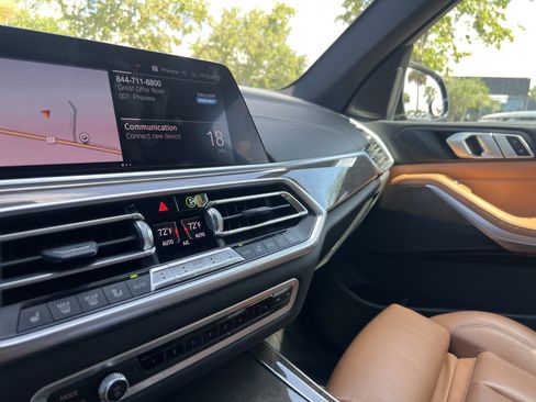 Used 2019 BMW X5 xDrive40i w/ Convenience Package AWD/4WD image 30