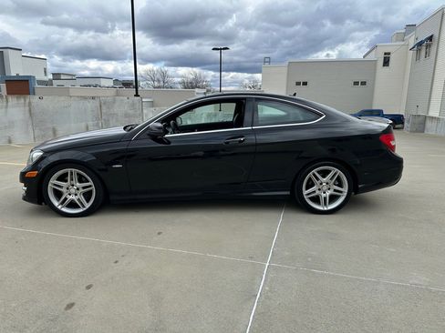 Used 2012 Mercedes-Benz C 350 4MATIC Coupe image 4