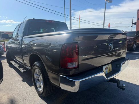 Used 2016 RAM 1500 Classic SLT RWD image 6