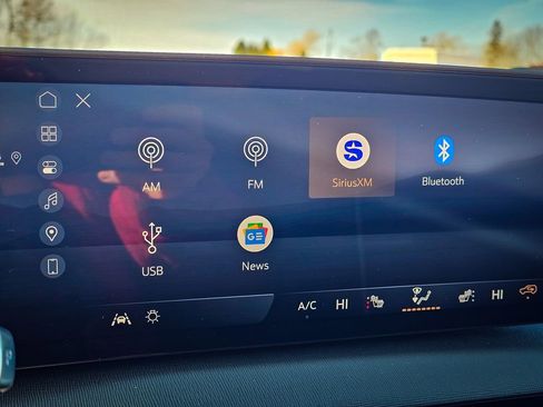 New 2026 Buick Enclave Sport Touring w/ Power Package image 24