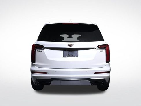 Used 2024 Cadillac XT6 Premium Luxury FWD image 4