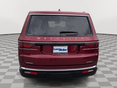 Used 2022 Jeep Wagoneer Series I AWD/4WD image 4