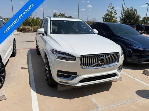 Used 2024 Volvo XC90 B6 Ultimate w/ Protection Package Premier AWD/4WD image 8