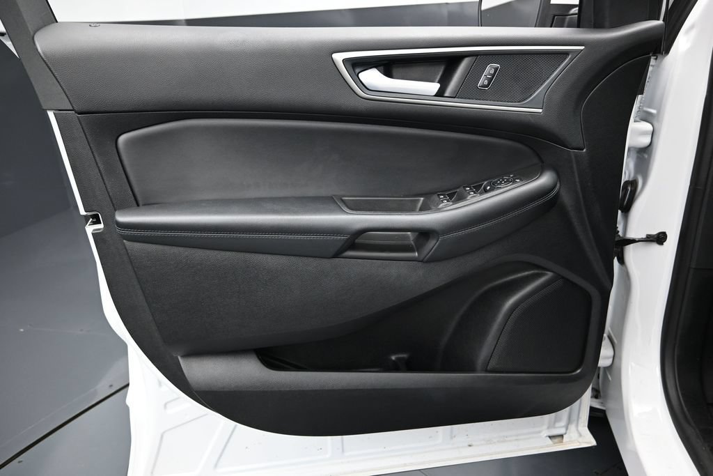 Used 2024 Ford Edge SEL w/ Convenience Package AWD/4WD image 18