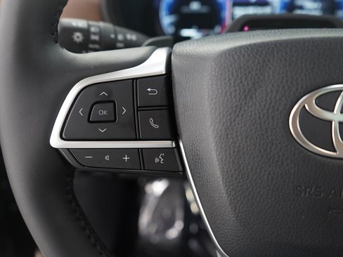 Used 2026 Toyota Grand Highlander Platinum image 26