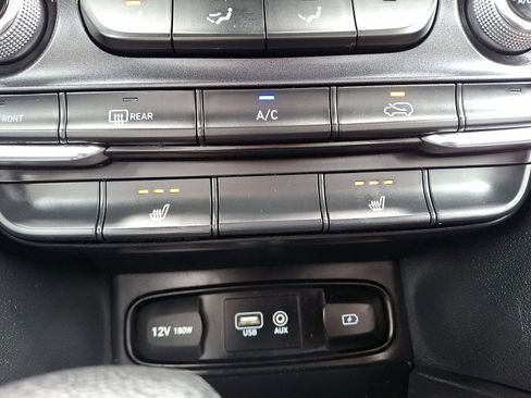 Used 2020 Hyundai Santa Fe SEL image 25