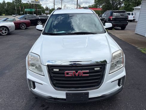 Used 2016 GMC Terrain SLE w/ Technology Package AWD/4WD image 8