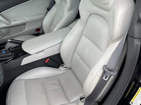 Used 2013 Chevrolet Corvette Coupe w/ 3LT Preferred Equipment Group image 13