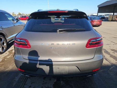 Used 2016 Porsche Macan Turbo image 5