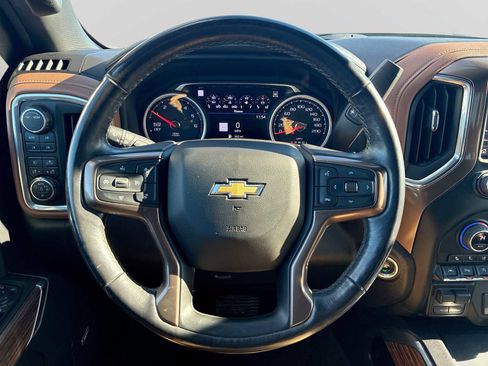 Certified 2022 Chevrolet Silverado 1500 High Country image 10