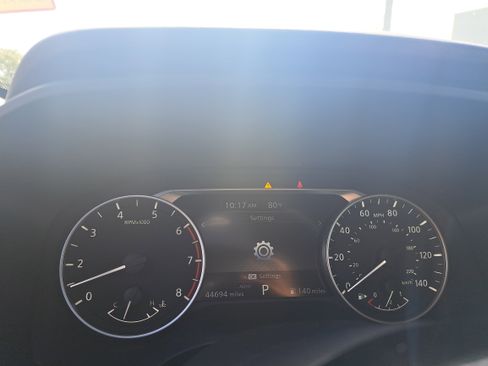 Certified 2023 Nissan Rogue SV image 24