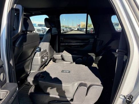 Used 2021 Ford Expedition Max Limited image 8