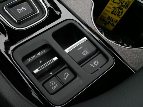 Used 2026 Honda Pilot Elite image 25
