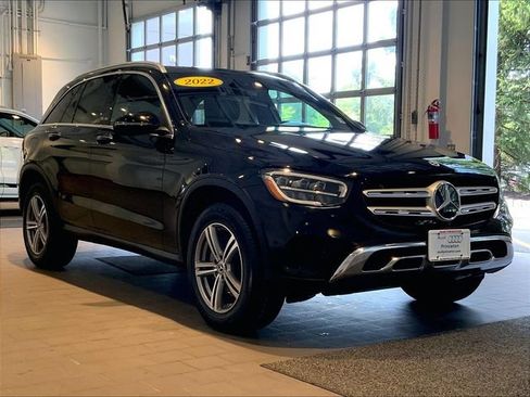 Used 2022 Mercedes-Benz GLC 300 4MATIC image 1
