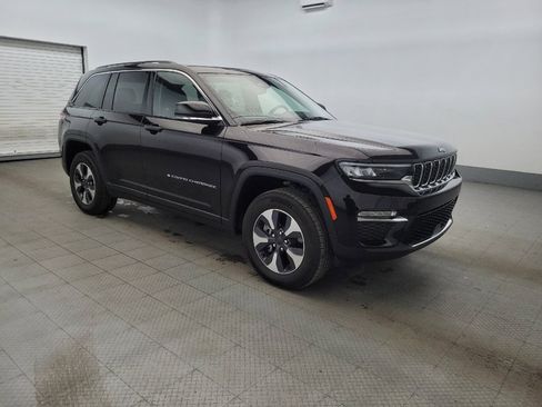 Used 2022 Jeep Grand Cherokee Limited 4xe image 11