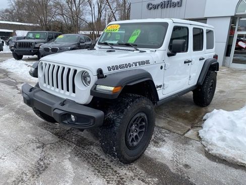 Used 2023 Jeep Wrangler Unlimited Sport image 8