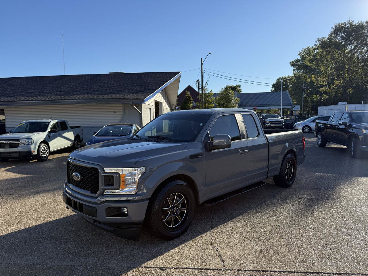 Used 2019 Ford F150 XL w/ Equipment Group 101A Mid AWD/4WD image 2