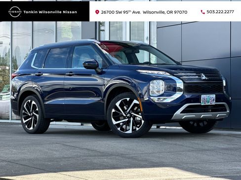 Used 2023 Mitsubishi Outlander SEL AWD/4WD image 1