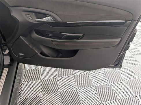 Used 2014 Chevrolet SS image 35