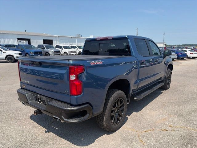 Used 2024 Chevrolet Silverado 1500 LT Trail Boss w/ Convenience Package II AWD/4WD image 6