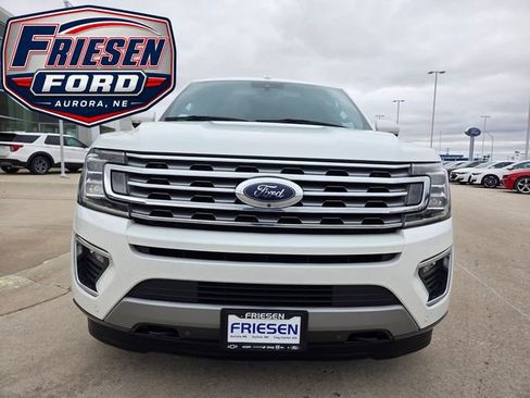 Used 2020 Ford Expedition Limited w/ Equipment Group 302A AWD/4WD image 2