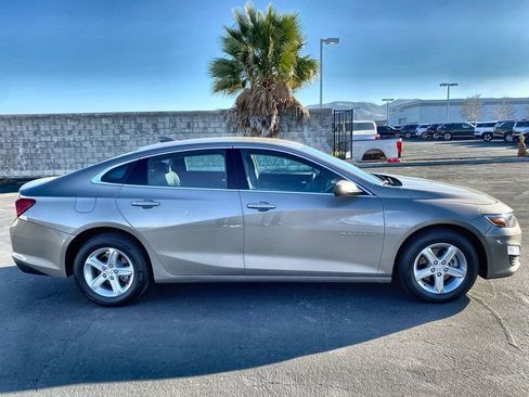 Used 2024 Chevrolet Malibu LT image 29