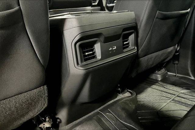 Used 2022 Chevrolet Silverado 1500 RST w/ Convenience Package II AWD/4WD image 11