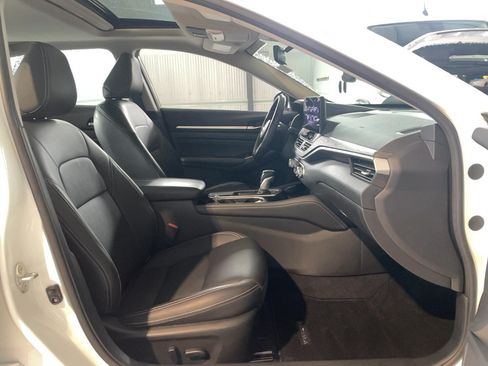 Used 2023 Nissan Altima 2.5 SL AWD/4WD image 18