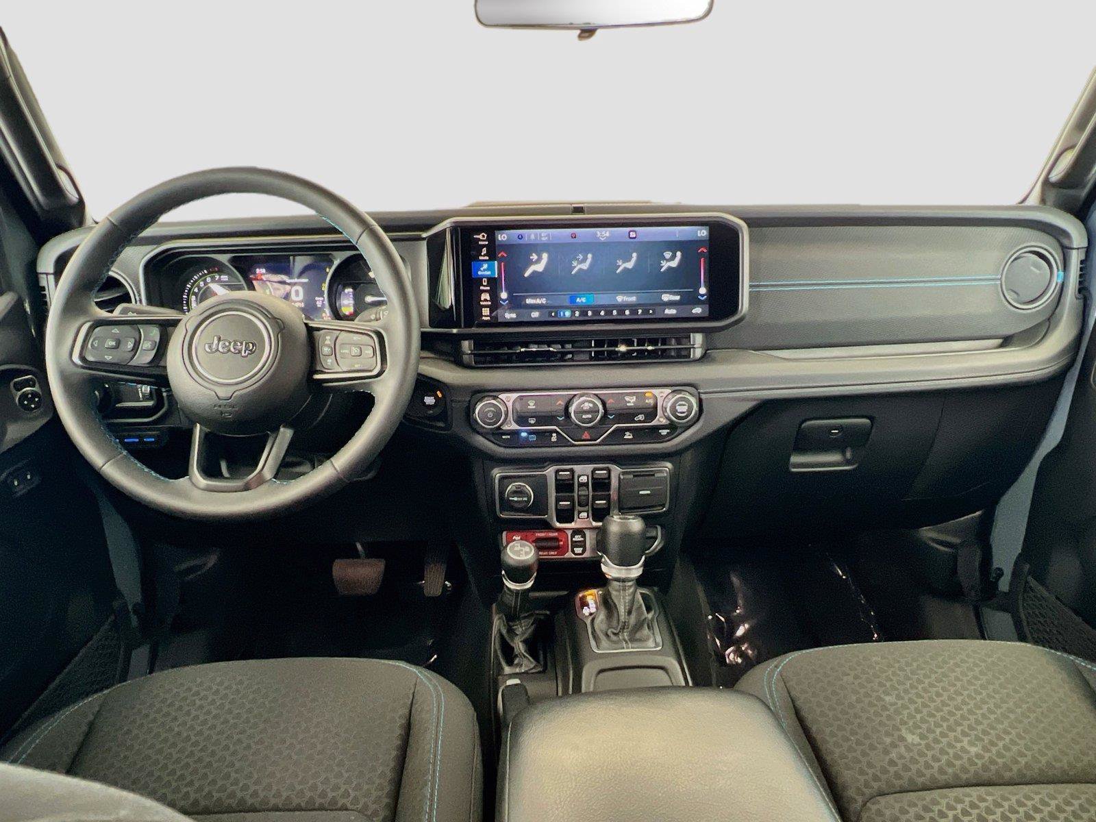Used 2024 Jeep Wrangler Unlimited Rubicon 4xe AWD/4WD image 29