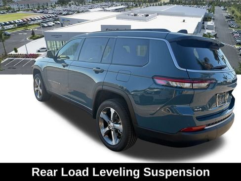 New 2026 Jeep Grand Cherokee L Limited w/ Luxury Tech Group II AWD/4WD image 6