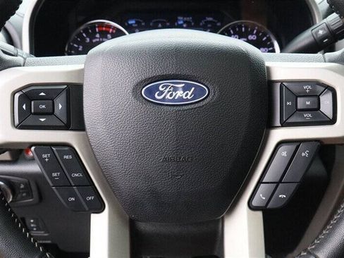 Used 2019 Ford F350 Lariat w/ Lariat Ultimate Package AWD/4WD image 20