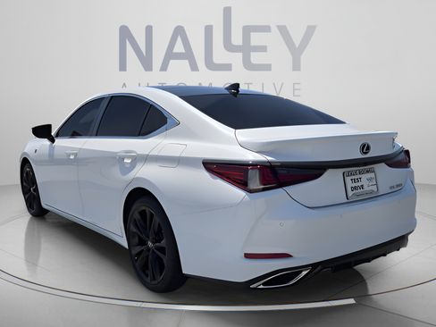 Certified 2025 Lexus ES 350 w/ Accessory Package (Z2) FWD image 3
