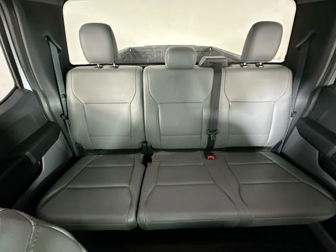 Used 2022 Ford F150 XL w/ Equipment Group 101A High RWD image 13
