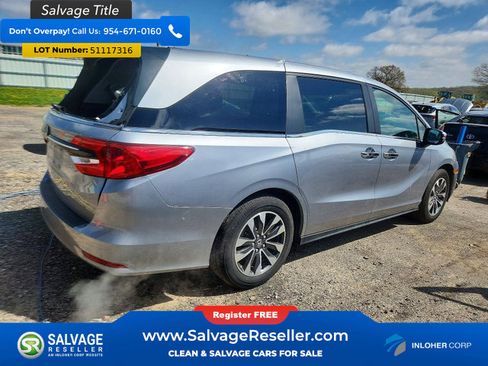Used 2024 Honda Odyssey EX-L image 4
