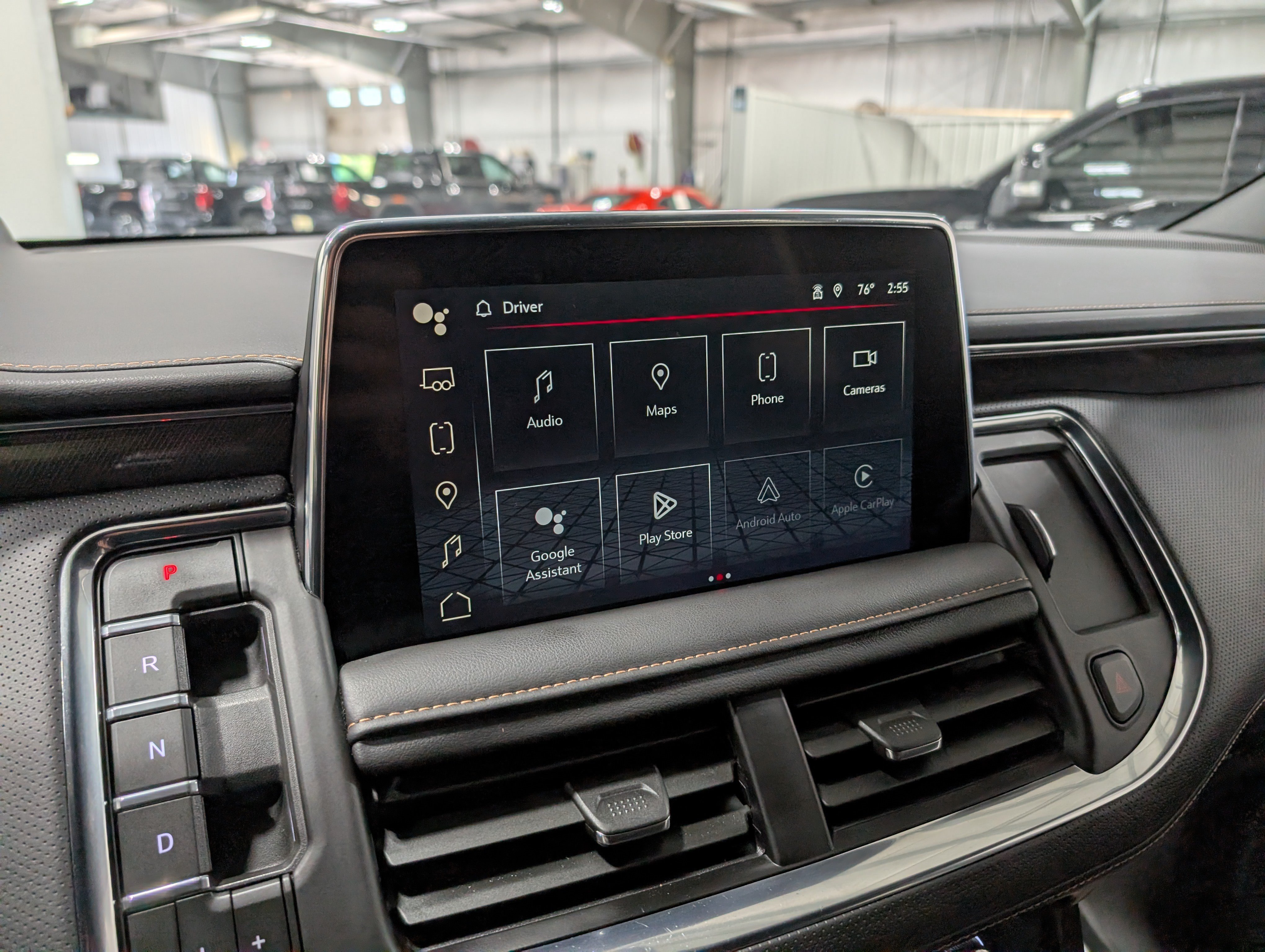 Used 2024 GMC Yukon AT4 w/ Technology Package AWD/4WD image 26