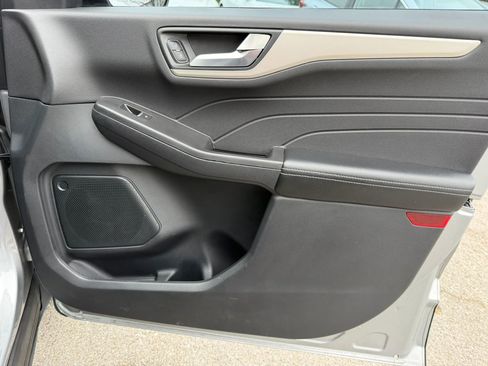 Used 2021 Ford Escape SEL image 22