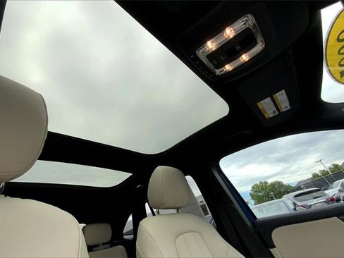 Used 2025 Mercedes-Benz GLA 250 4MATIC image 17