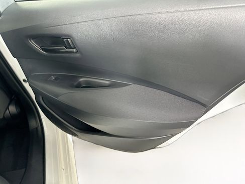 Used 2024 Toyota Corolla LE image 29